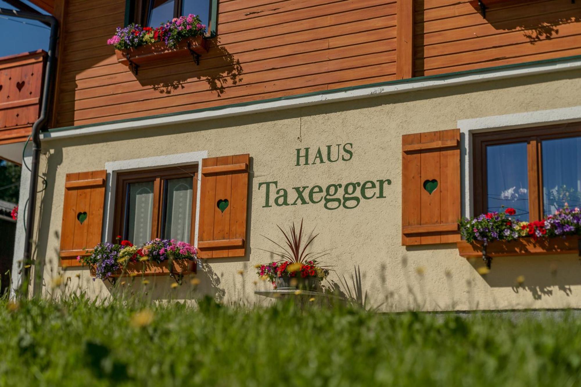 Apparthaus Taxegger Haus im Ennstal Exterior photo