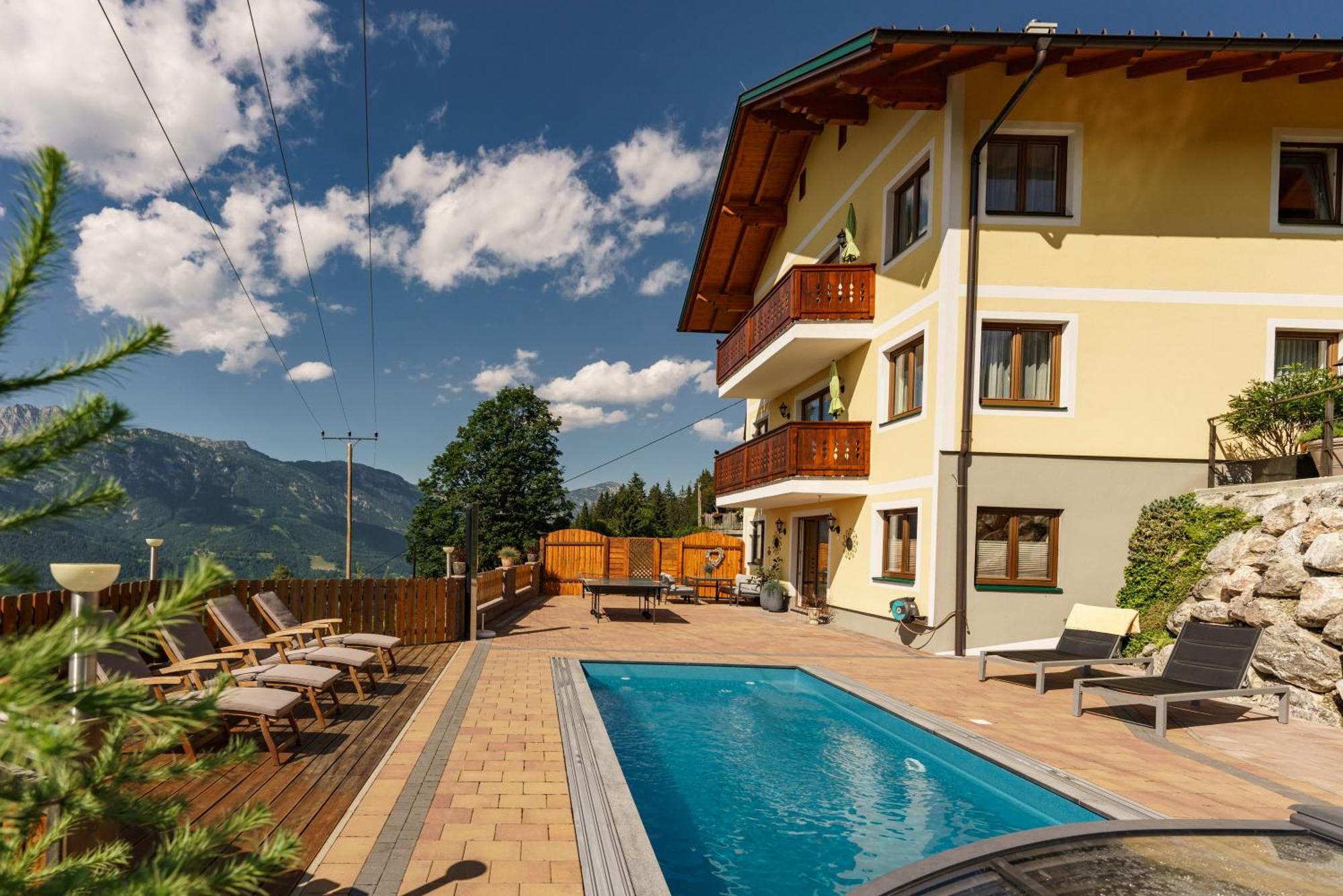 Apparthaus Taxegger Haus im Ennstal Exterior photo