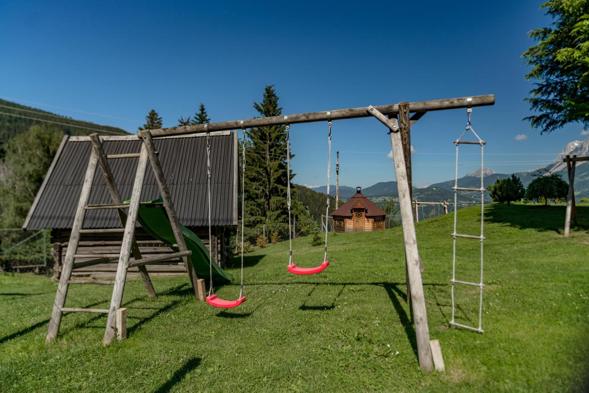 Apparthaus Taxegger Haus im Ennstal Exterior photo