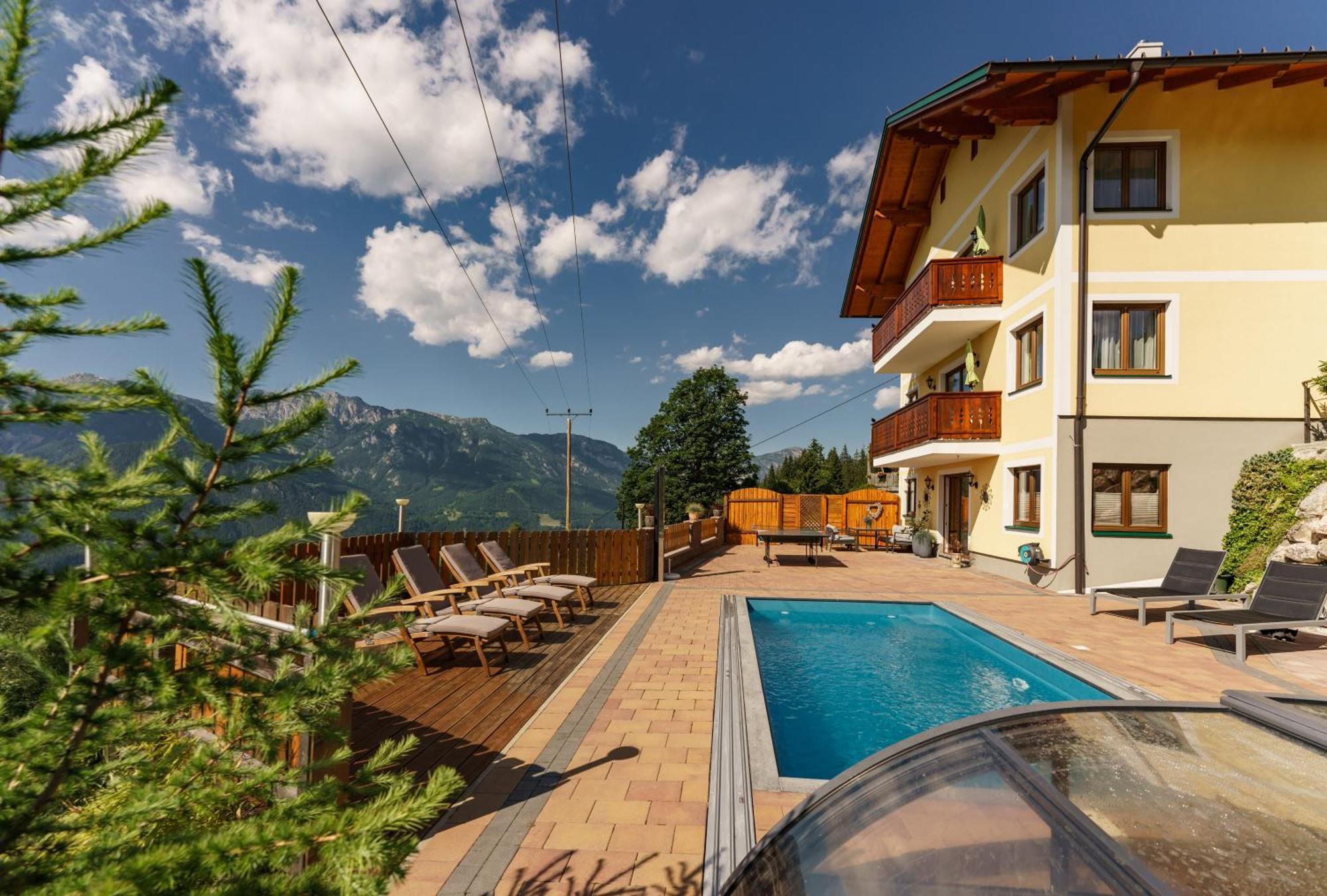 Apparthaus Taxegger Haus im Ennstal Exterior photo